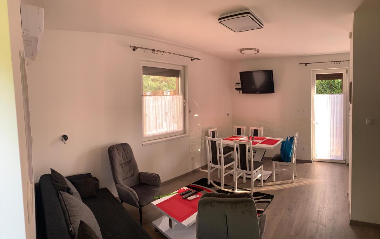 Apartamento House Carlo Ponty Tass Exterior foto
